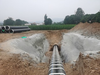 非开挖管道内衬修复